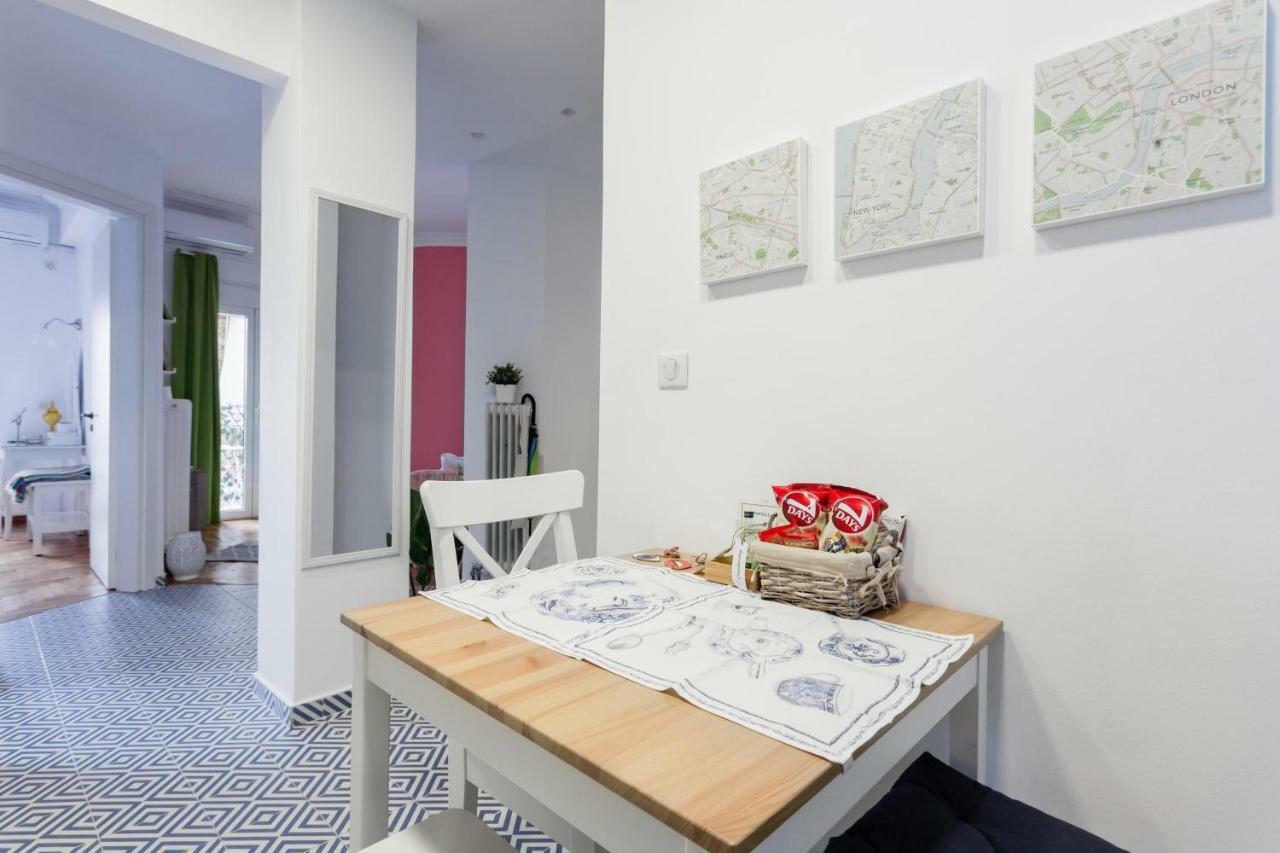 Retropolitan Living Athens Apartment Exterior foto